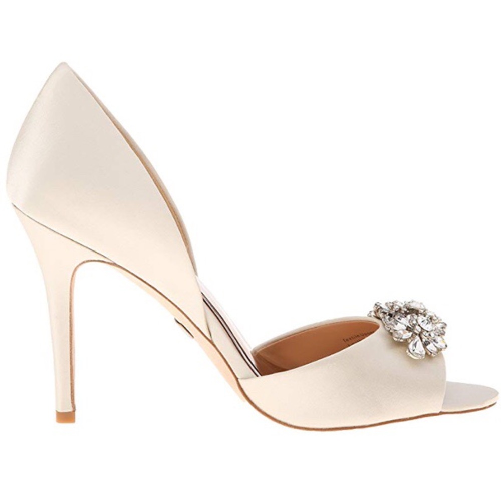 {Badgley Mischka} Giana Ivory Satin Wedding Heels - Picture 6 of 8